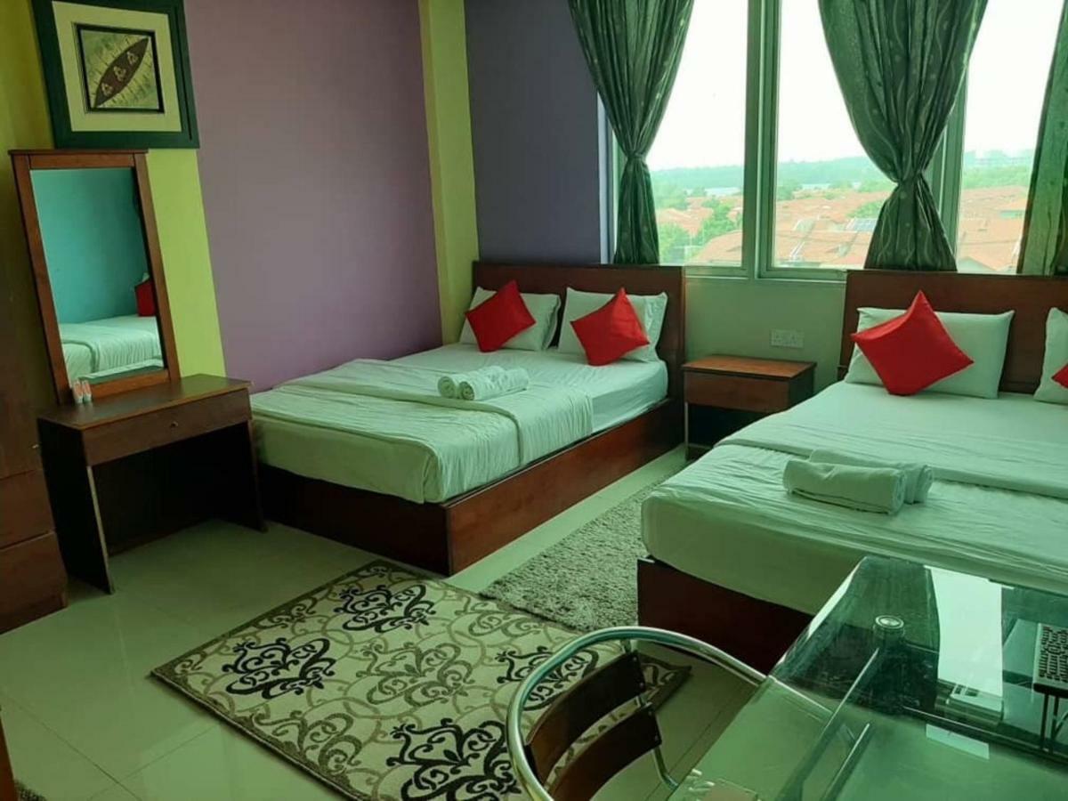 Saujana City Hotel Bandar Saujana Putra Exterior photo