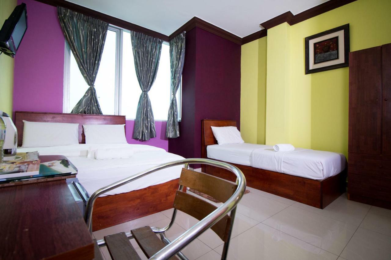 Saujana City Hotel Bandar Saujana Putra Exterior photo